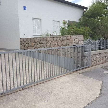 Apartman Zahira Karlobag Dış mekan fotoğraf
